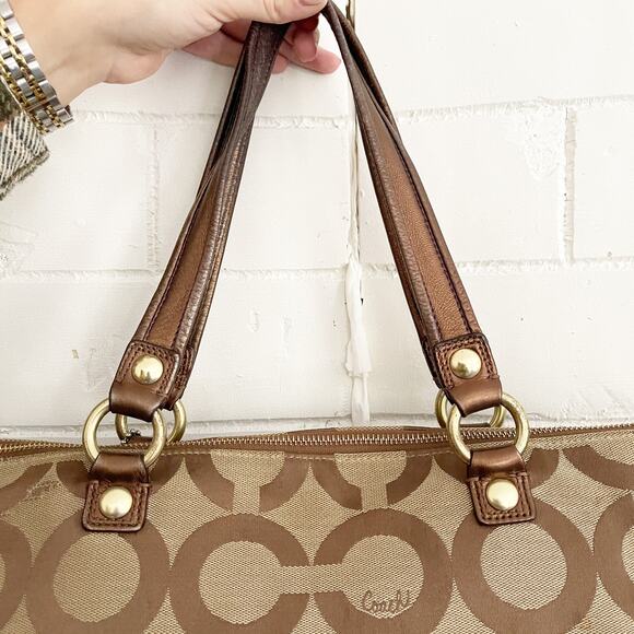 COACH Poppy Tote Shoulder Bag Signature CC Jacquard Purple Zipper - Picture 3 of 9